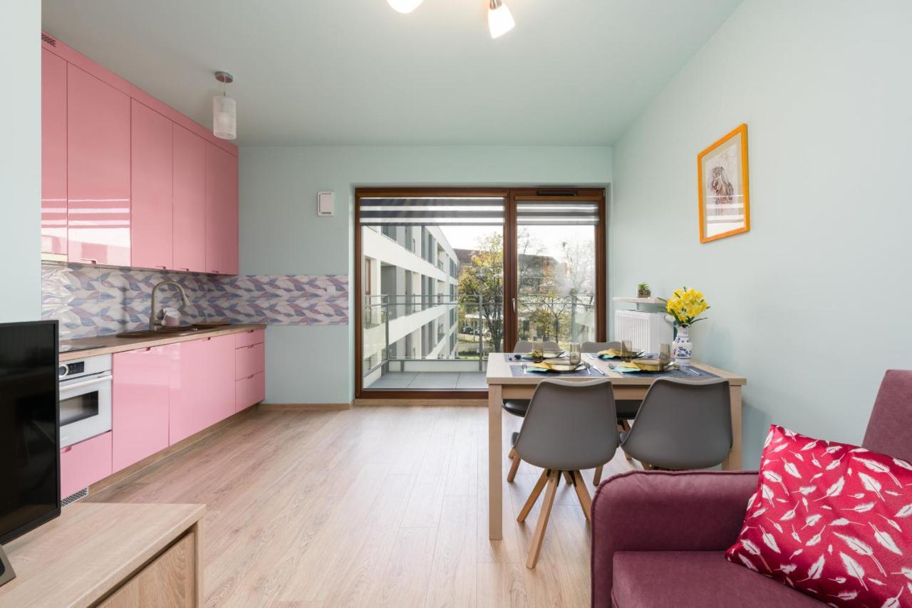 Bukowska 18 Apartments Mtp Poznan By Noclegi Renters Ngoại thất bức ảnh